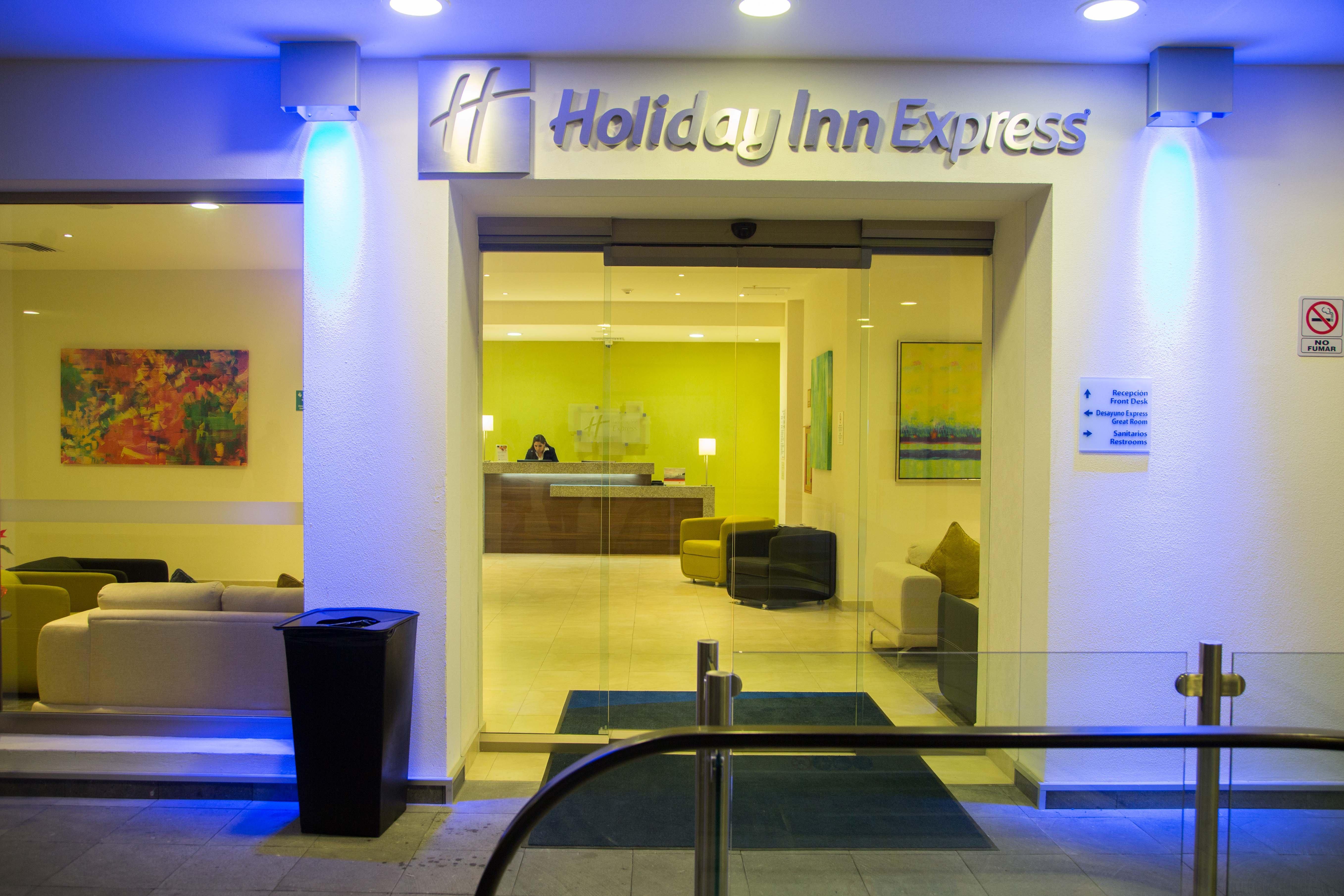 Holiday Inn Express Xalapa By Ihg Exterior photo