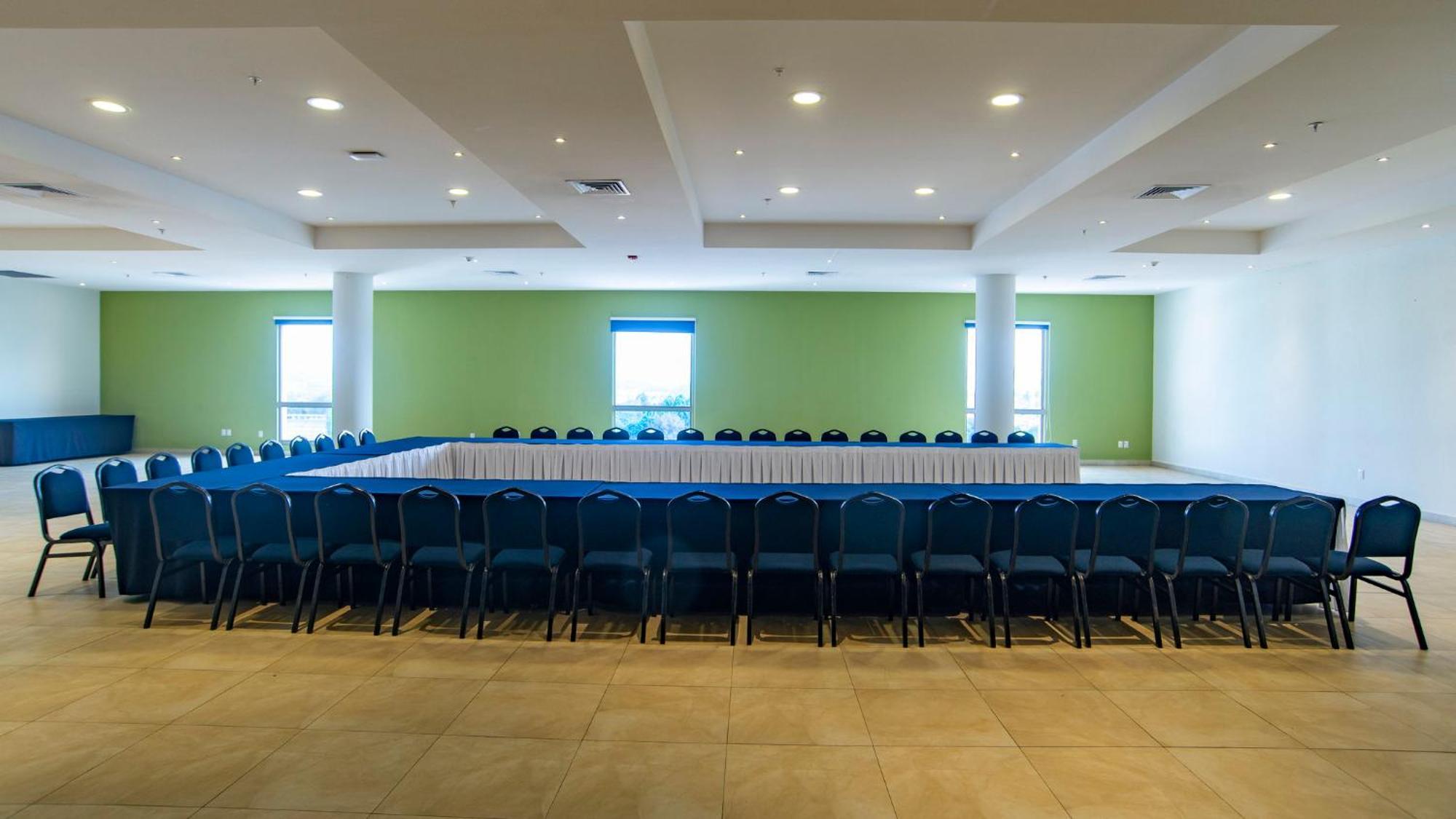Holiday Inn Express Xalapa By Ihg Exterior photo