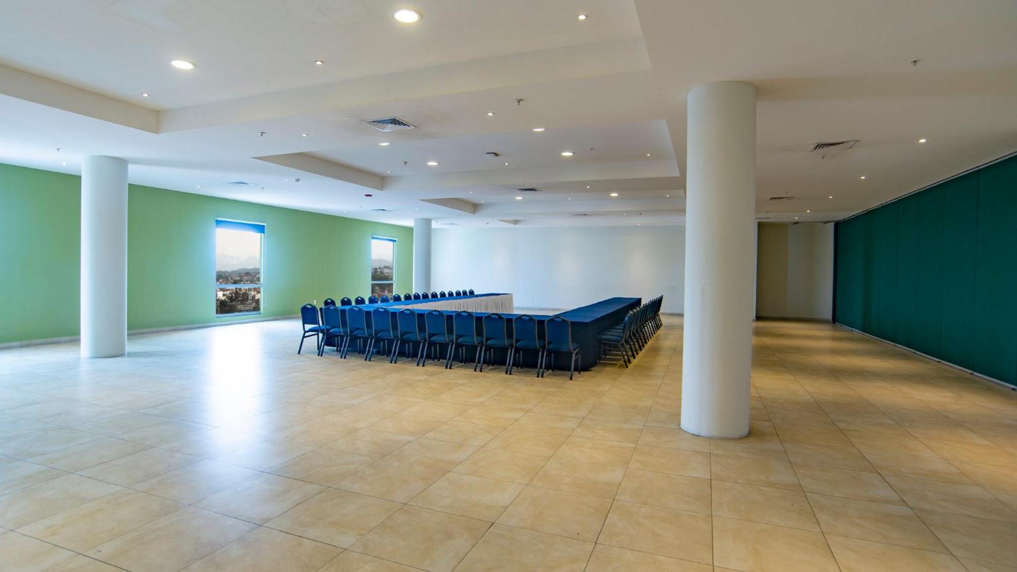 Holiday Inn Express Xalapa By Ihg Exterior photo