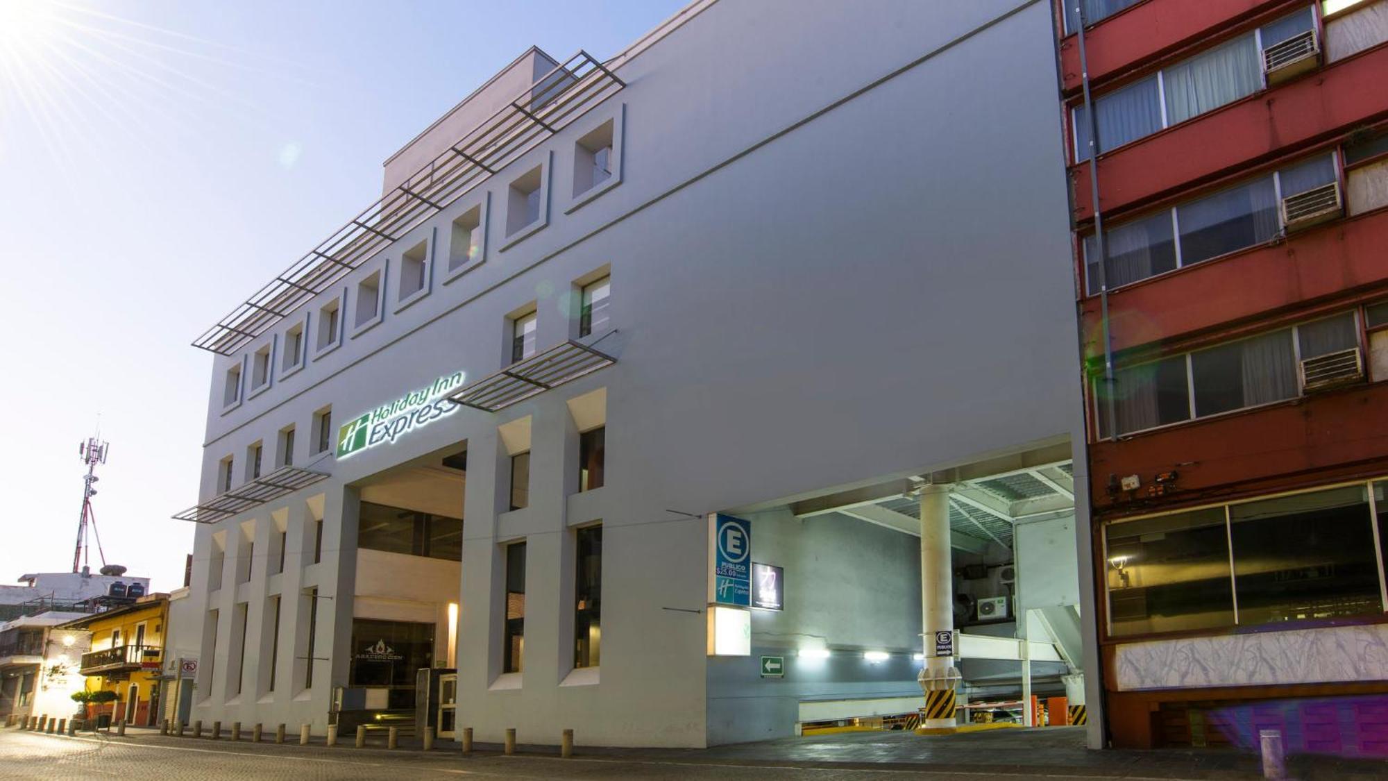 Holiday Inn Express Xalapa By Ihg Exterior photo